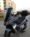 MOTOCAM RKS Blade 250 Ön Cam 2023-2026 Model 65cm Siyah Renkli 4mm ORTA BOYLU-6