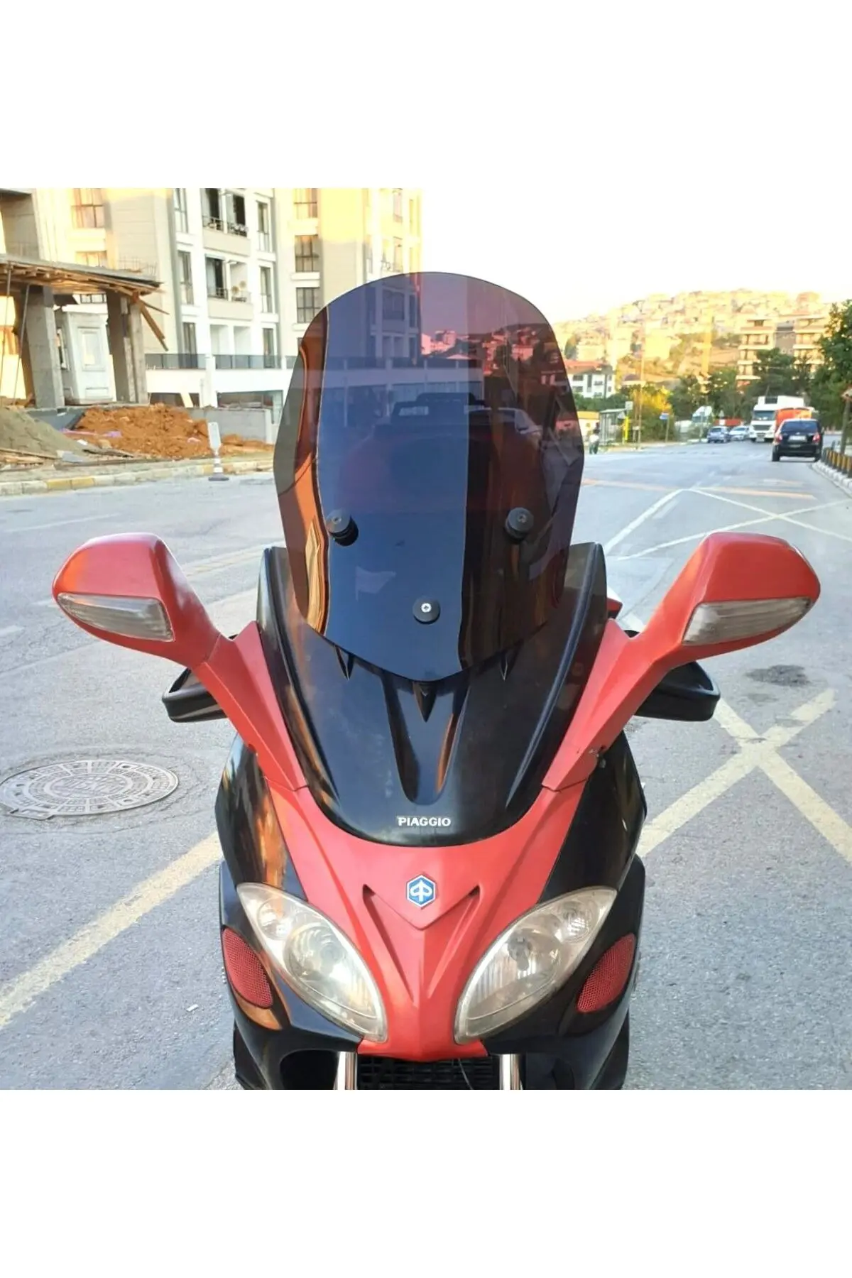 Piaggio X9 250 Ön Cam 2004-2006 Model 49cm Siyah Renkli 4mm