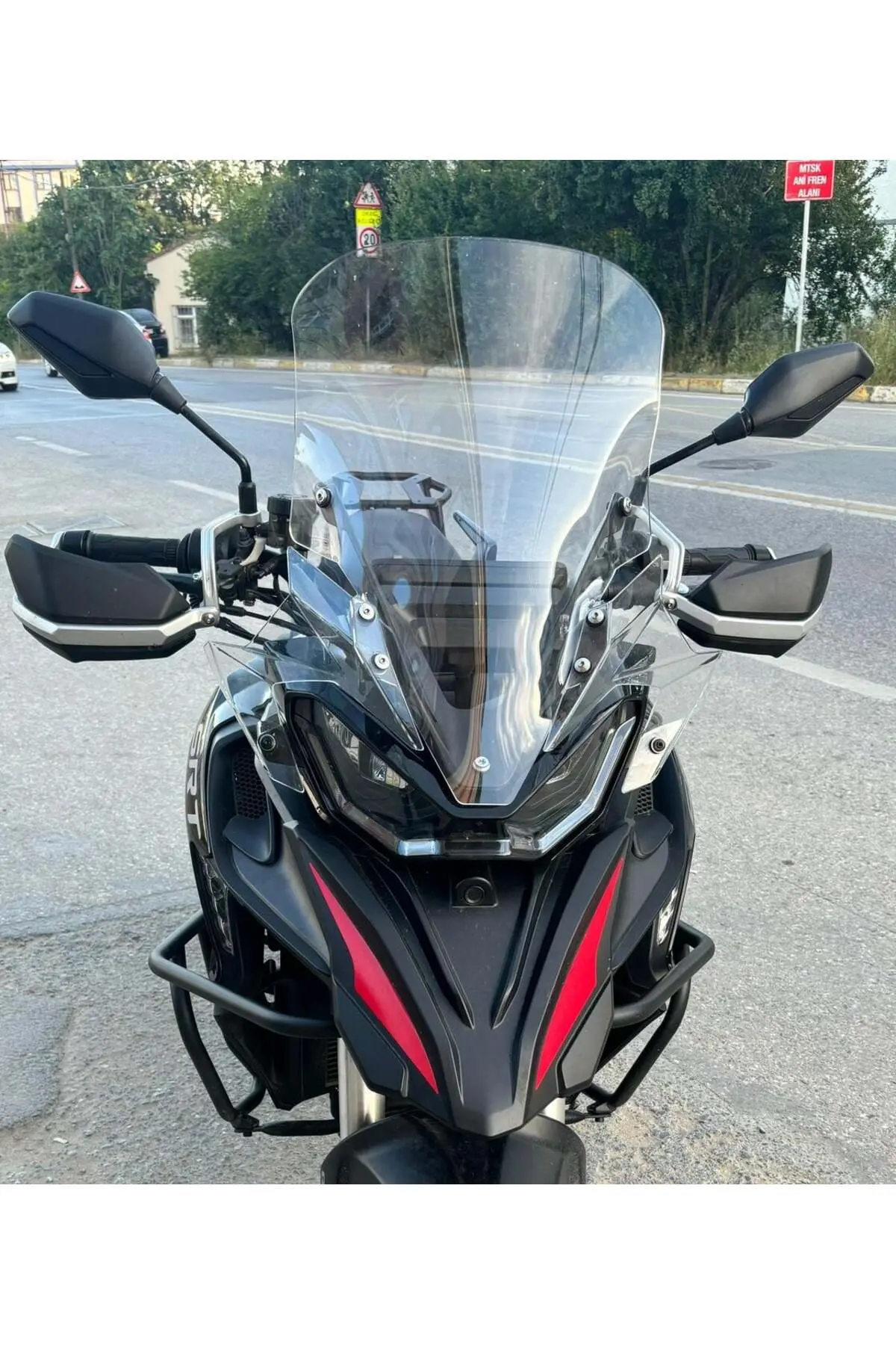 RKS SRT 800 SX Ön Cam 2023-2026 Model 61cm Şeffaf Renkli 4mm