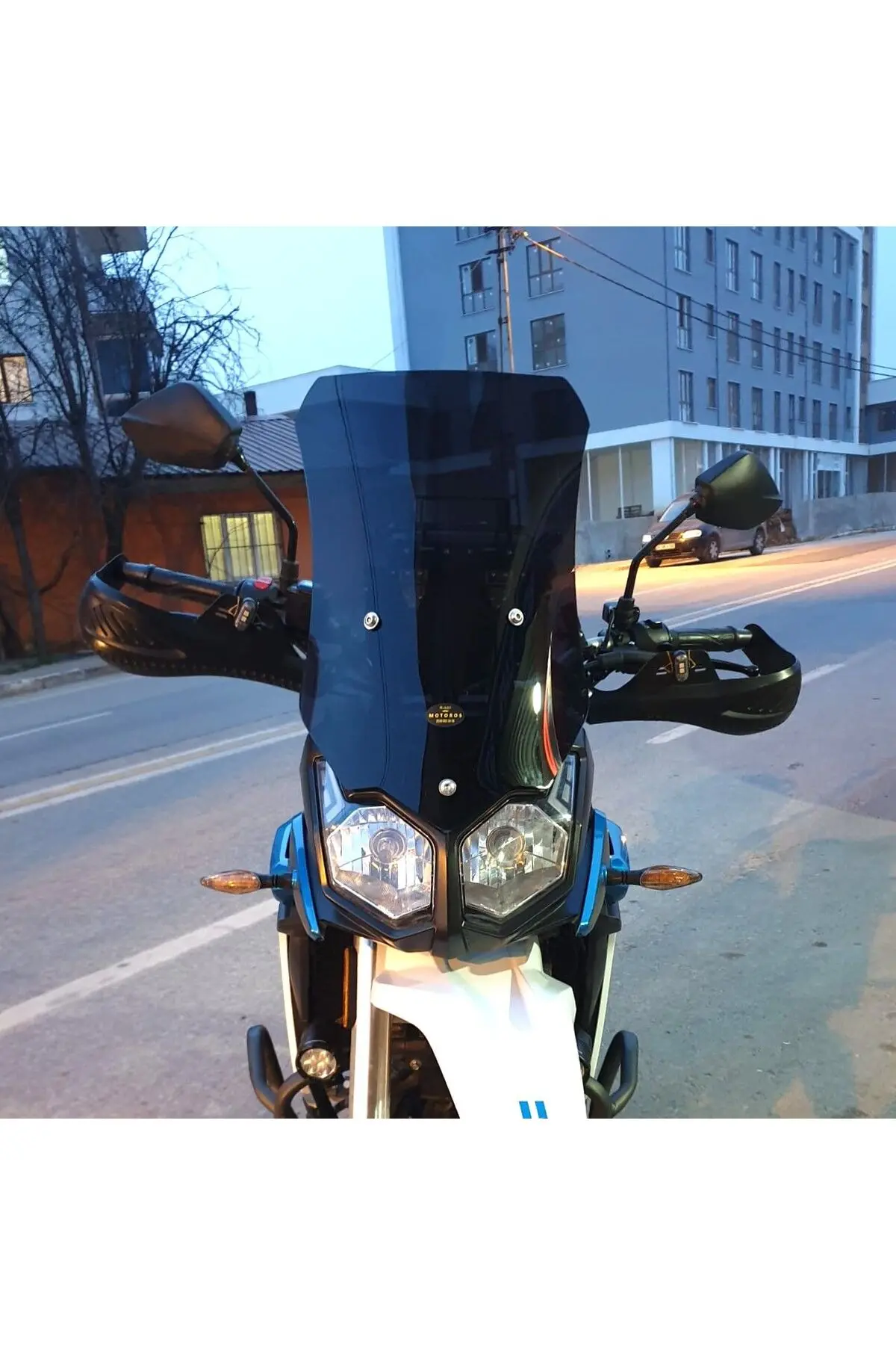 Voge Rally 250 Ön Cam 2022-2026 Model 51cm Siyah Renkli 4mm