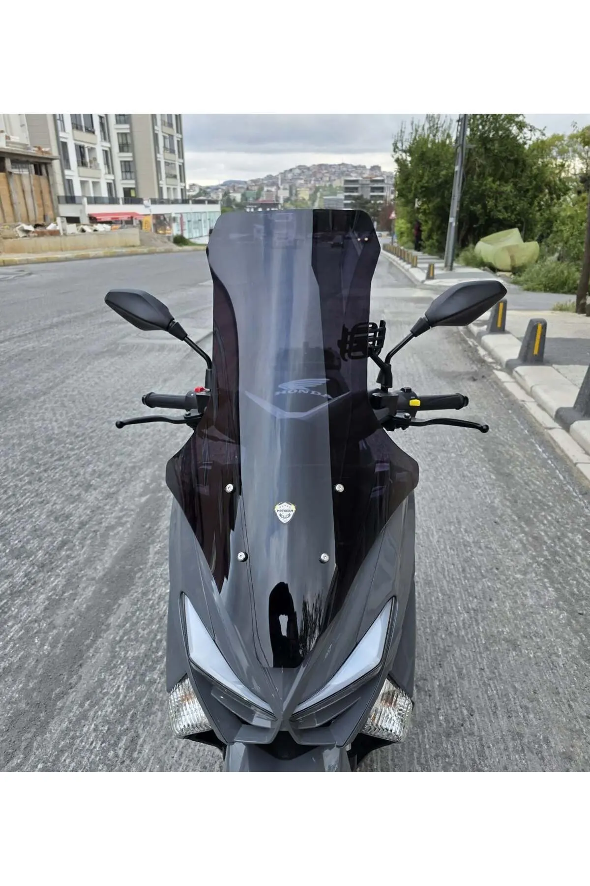 Volta Apec Apx5 Ön Cam 2023-2026 Model 78cm Siyah Renkli 4mm UZUN