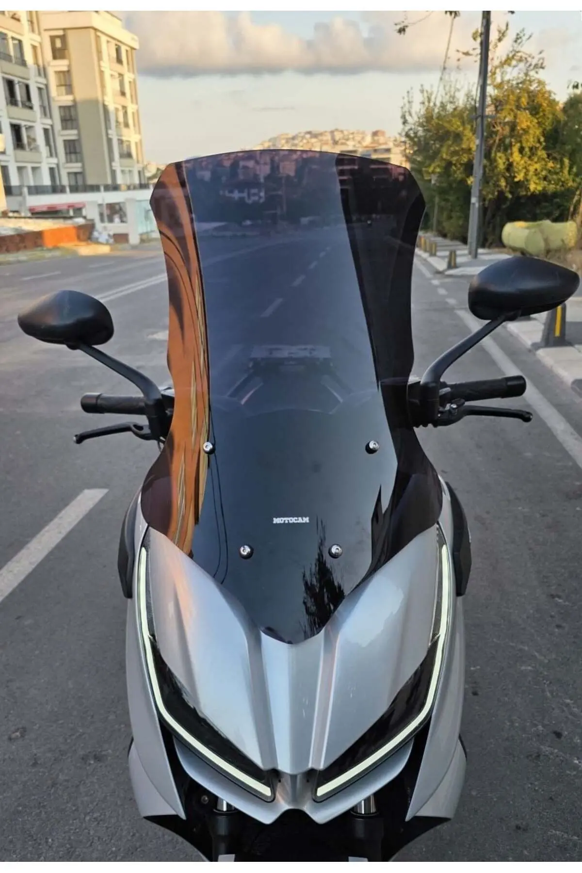 RKS RZ 250 S Ön Cam 2022-2026 Model 68cm Siyah Renkli 4mm UZUN