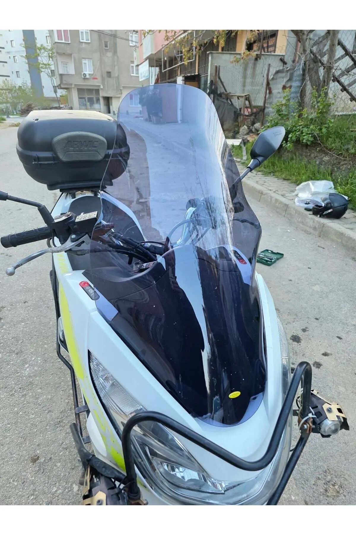 Honda PCX Ön Cam 2014-2017 Model 65cm Füme Renkli 4mm ORTA BOYLU