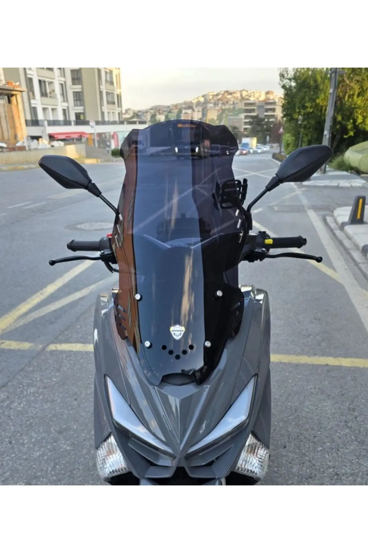 Volta Revolt RSX4 Ön Cam 2022-2026 Model 75cm Siyah Renkli 4mm