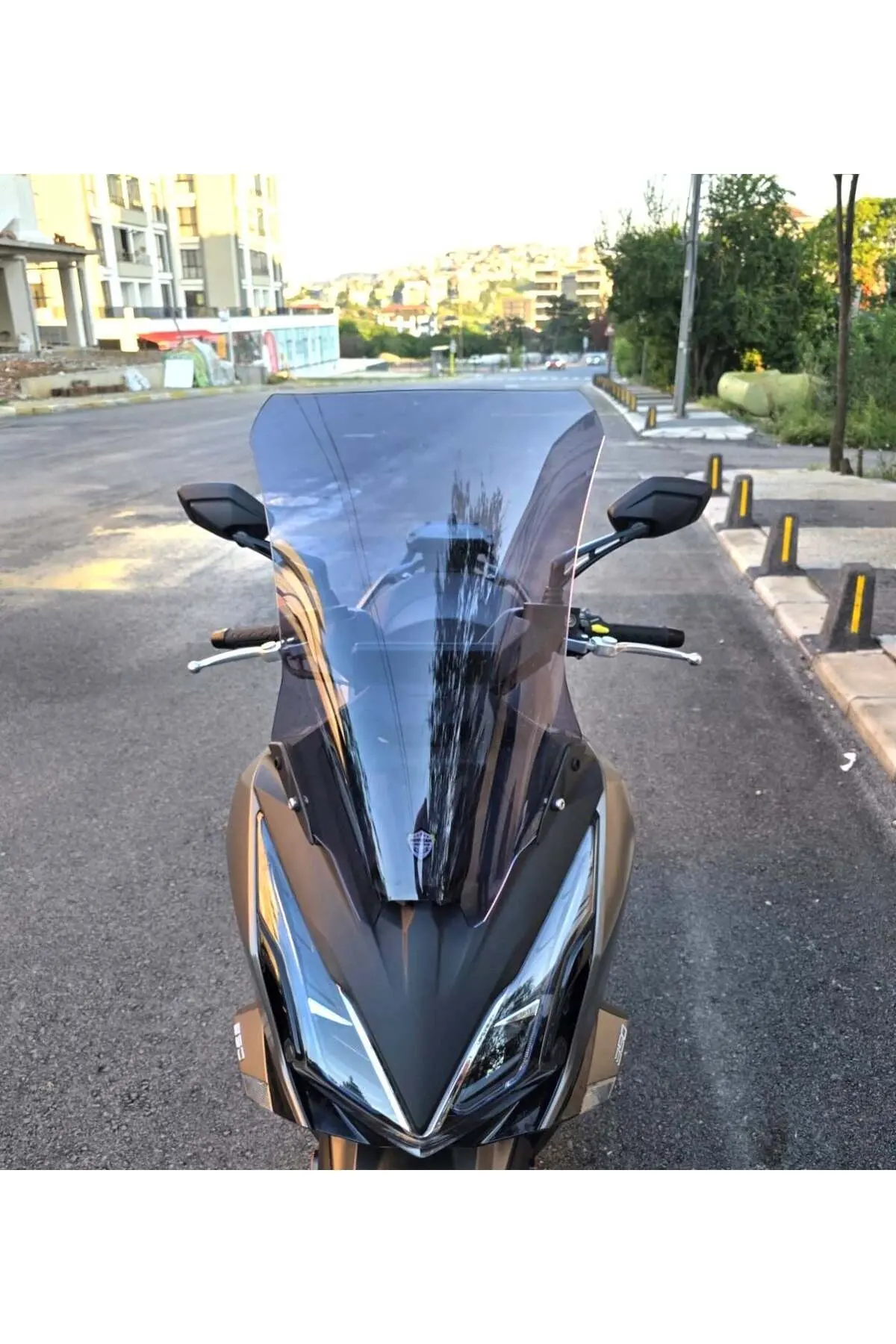 Kymco Downtown GT 350 Ön Cam 2024-2026 Model 62cm Füme Renkli 4mm