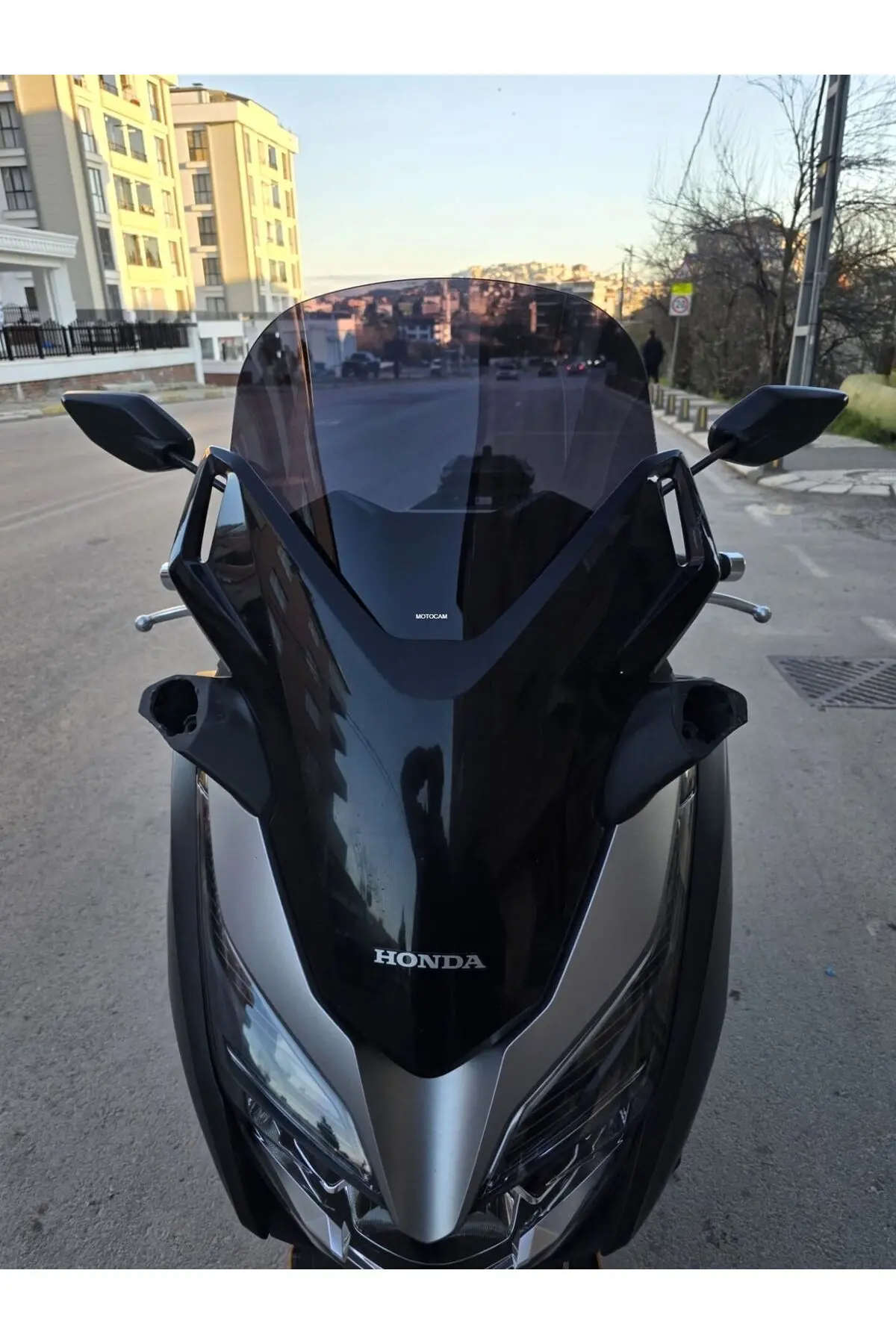Honda Forza 250 Ön Cam 2018-2020 Model 47cm Siyah Renkli 4mm
