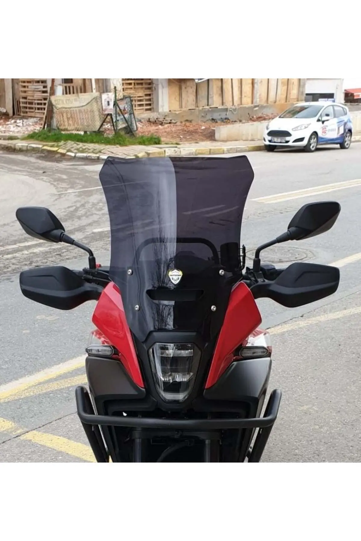 Honda NX 500 Ön Cam 2025-2026 Model 44cm Siyah Renkli 4mm UZUN
