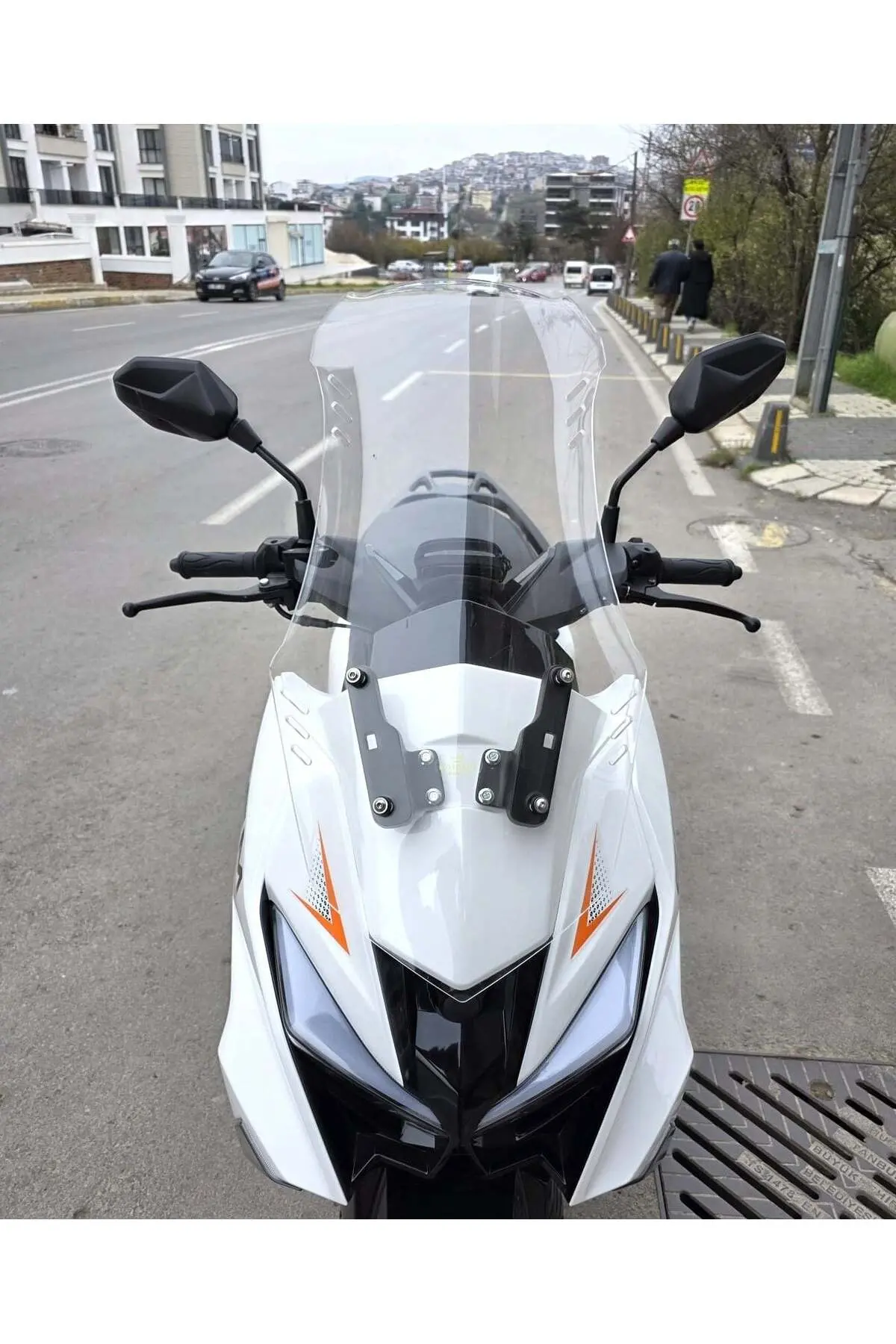 SFM Lahos Ön Cam 2024-2026 Model 75cm Şeffaf Renkli 4mm