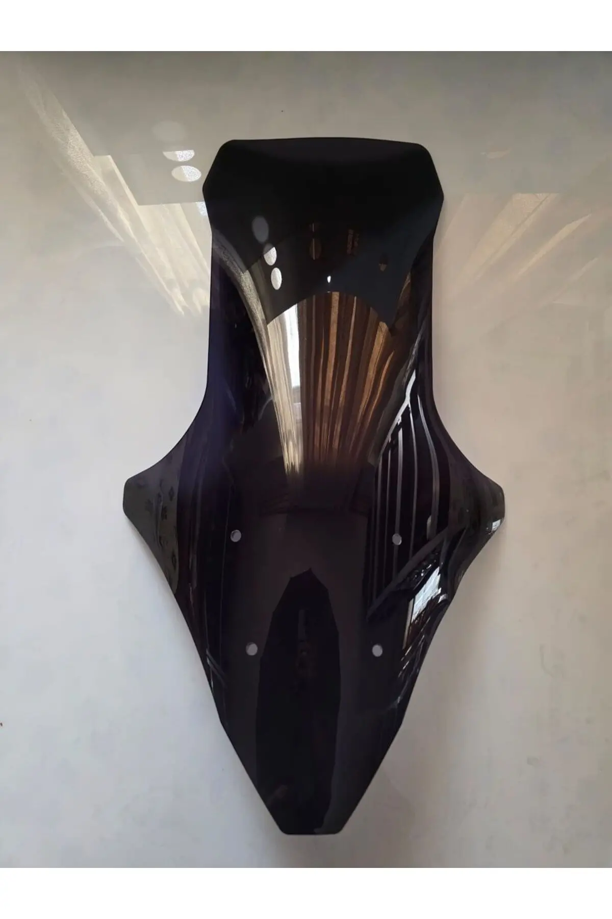 Yuki Xway 125 Ön Cam 2023-2026 Model 78cm Siyah Renkli 4mm UZUN