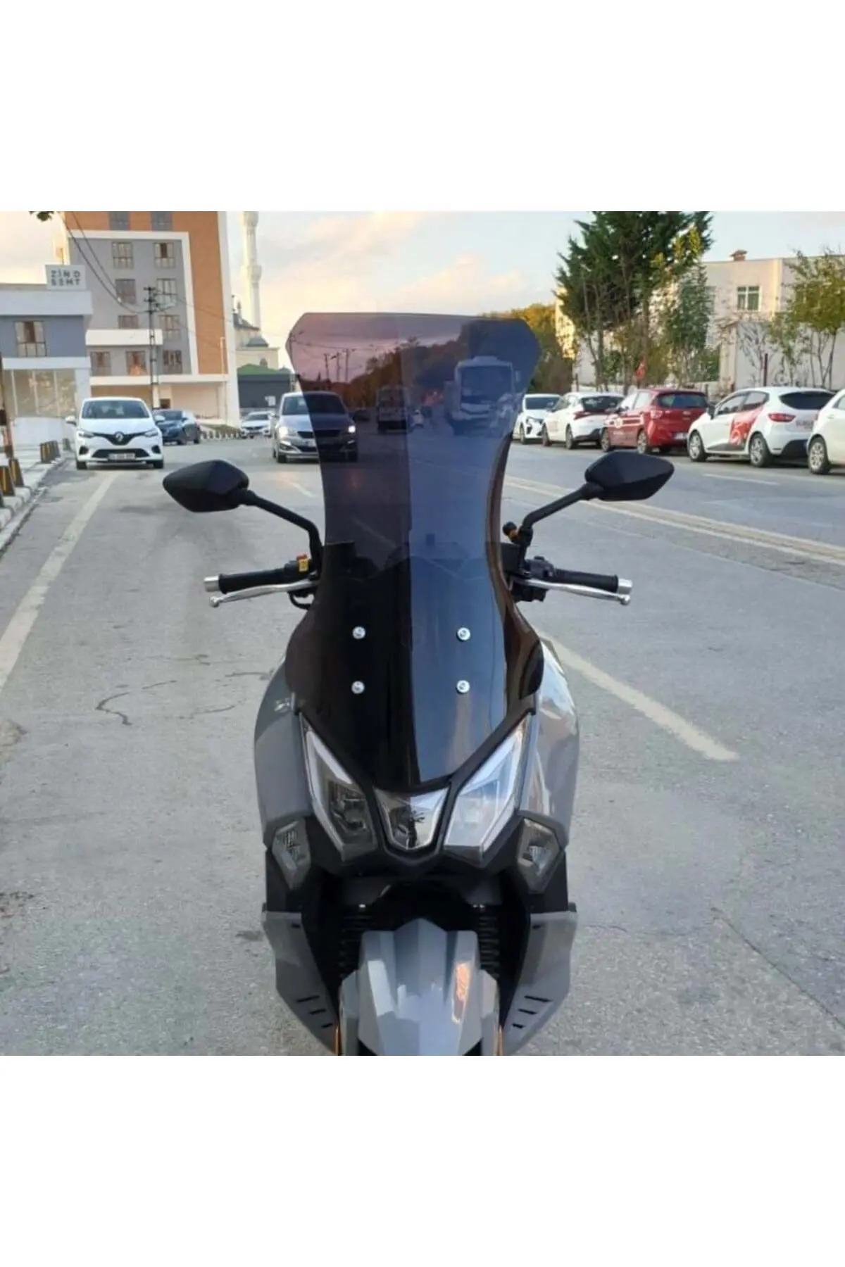 SYM Joyride 300 Ön Cam 2023-2026 Model 75cm Siyah Renkli 4mm UZUN