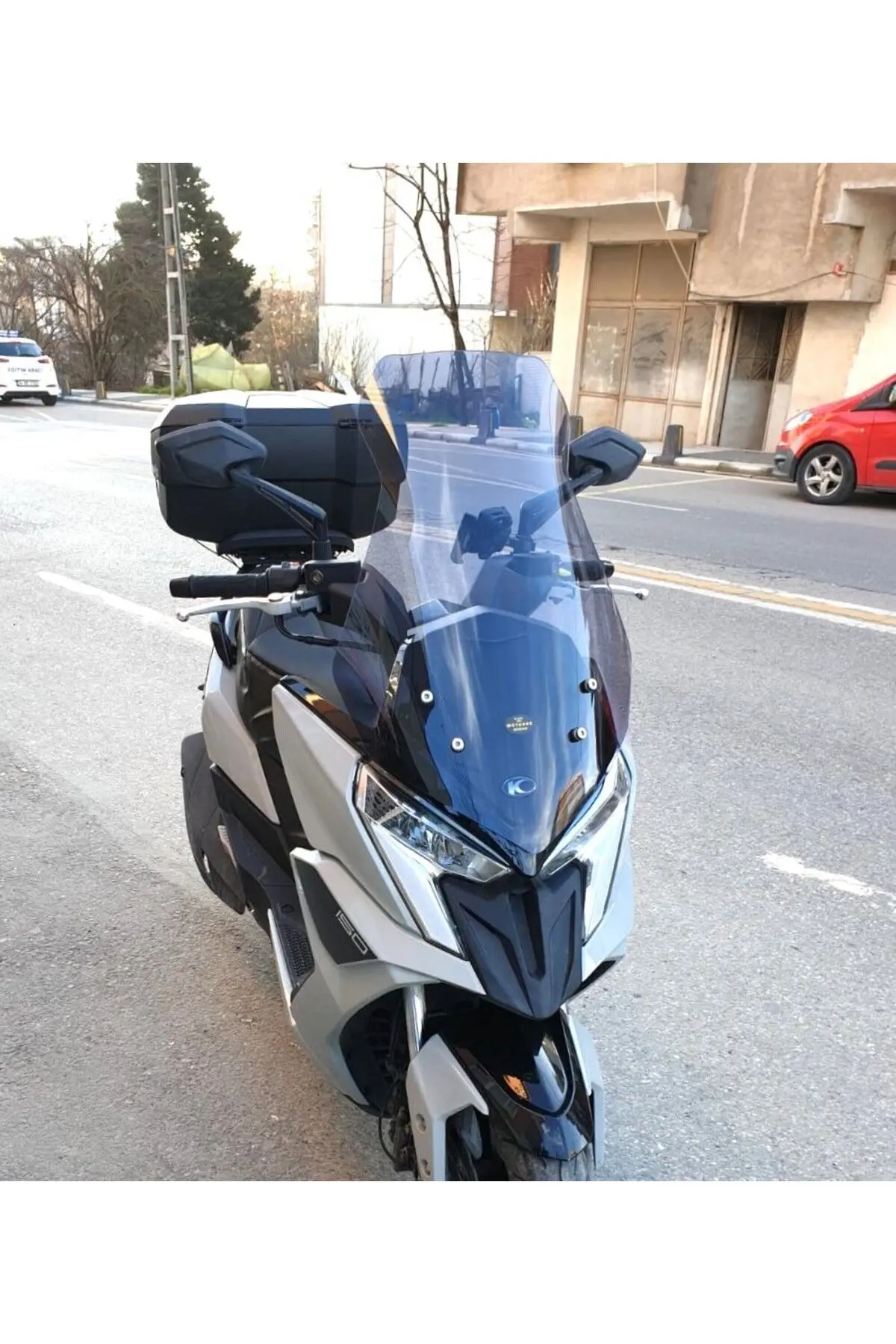 Kymco Dink R 150 Ön Cam 2023-2026 Model 77cm Füme Renkli 4mm