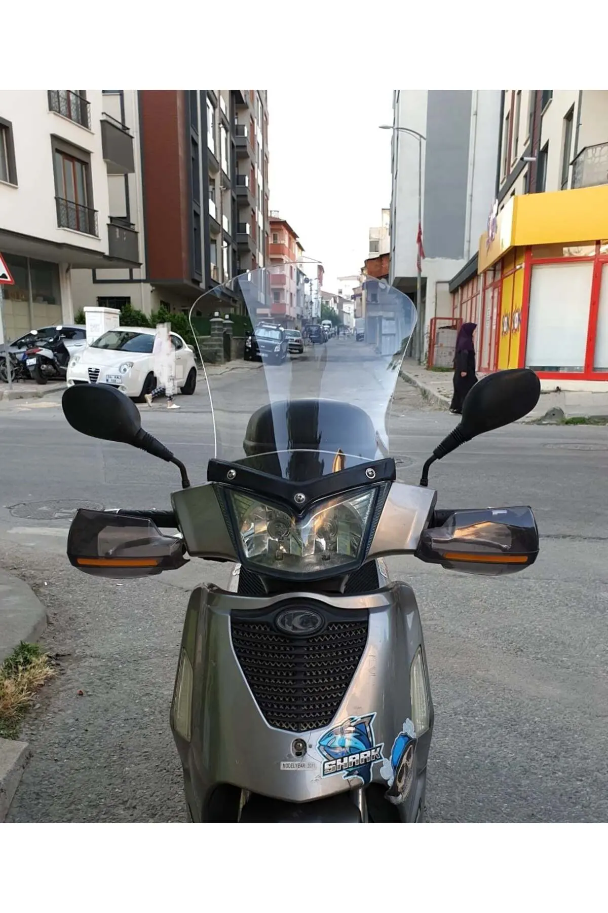 Kymco People S 200 Ön Cam 2011 Model 48cm Şeffaf Renkli 4mm UZUN