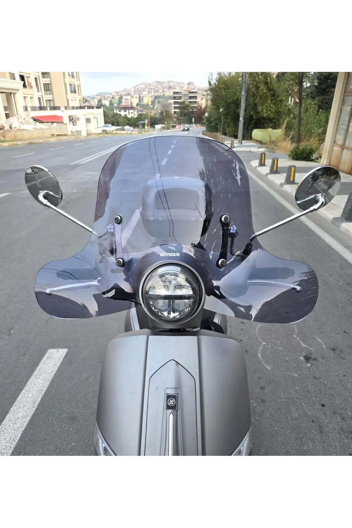 Mondial Exon 125 Ön Cam 2023-2026 Model 39cm Füme Renkli 4mm Elcikli APARATSIZ