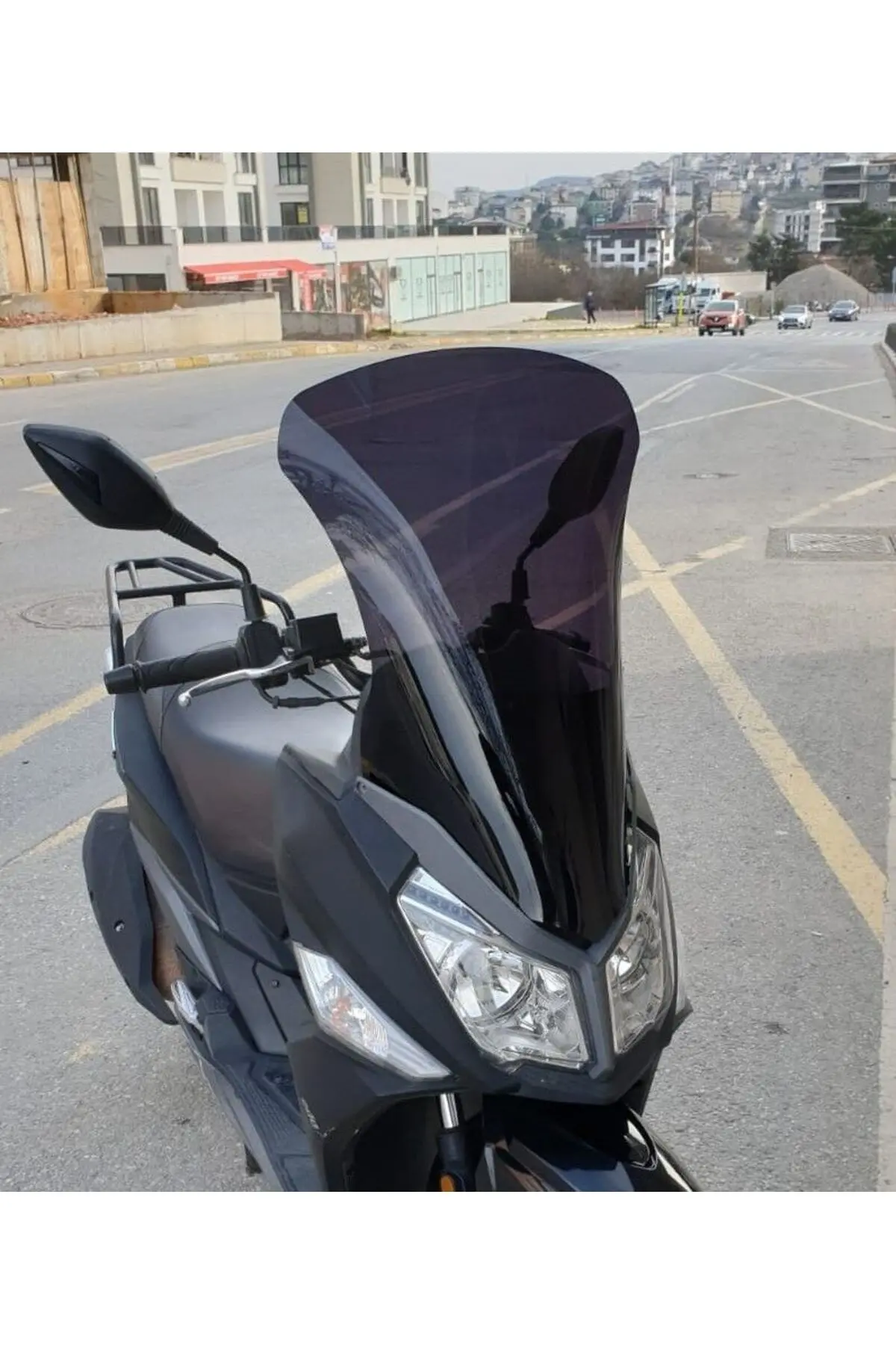 SYM JET 14 200 Ön Cam 2017-2026 Model 65cm Siyah Renkli 4mm UZUN