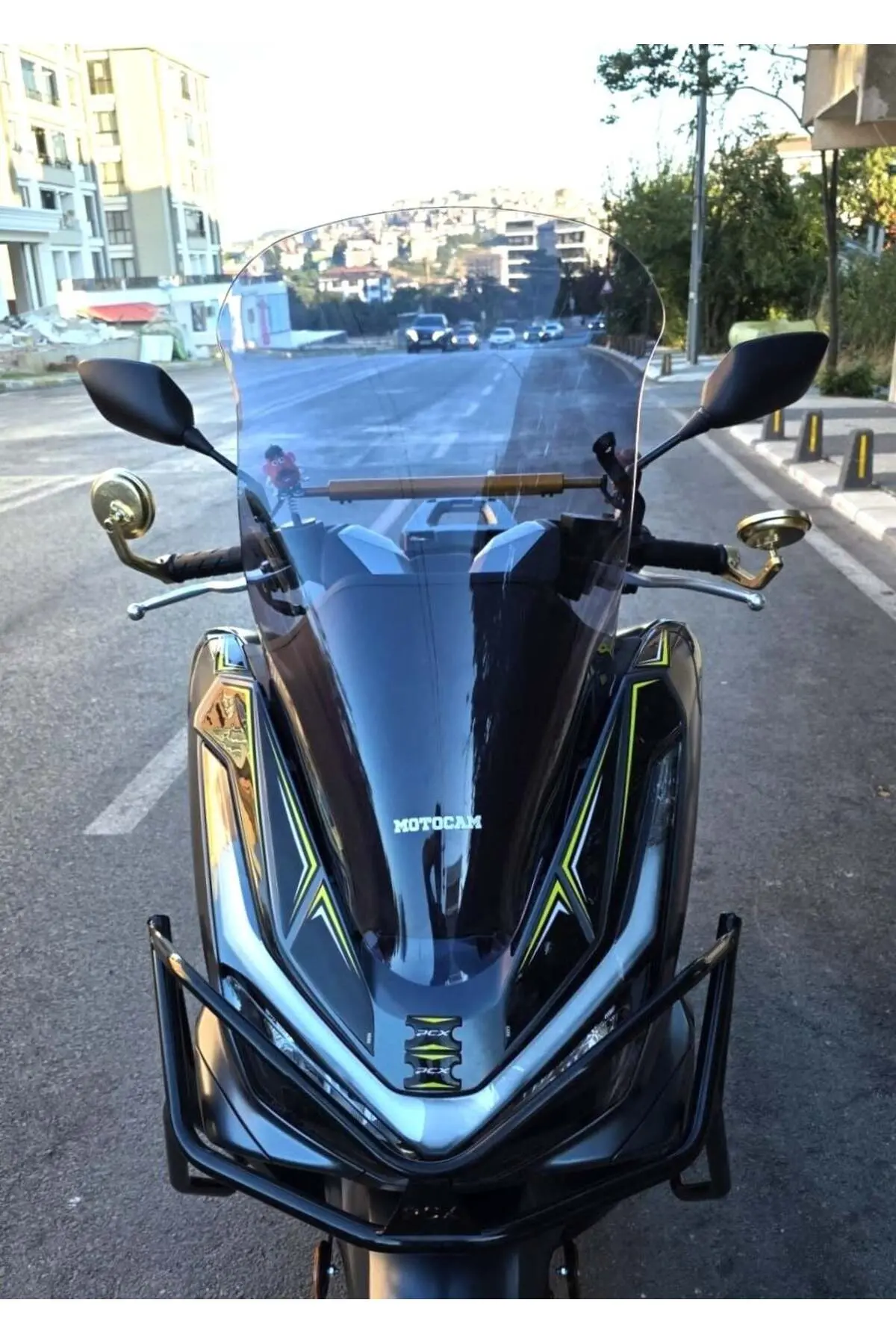 Honda PCX Ön Cam 2025-2026 Model 66cm Füme Renkli 4mm