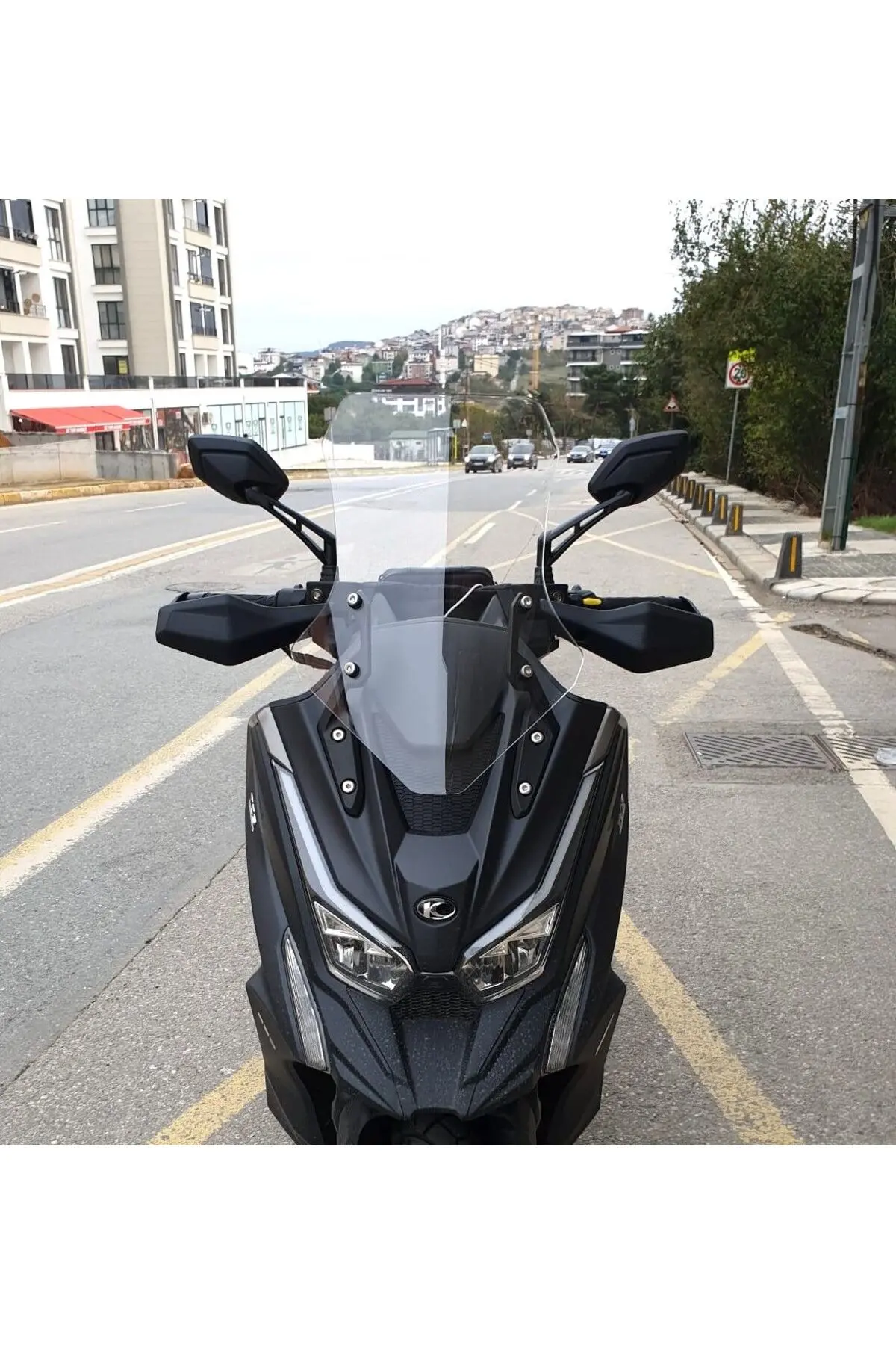 Kymco DTX 360 Ön Cam 2021-2026 Model 55cm Şeffaf Renkli 4mm