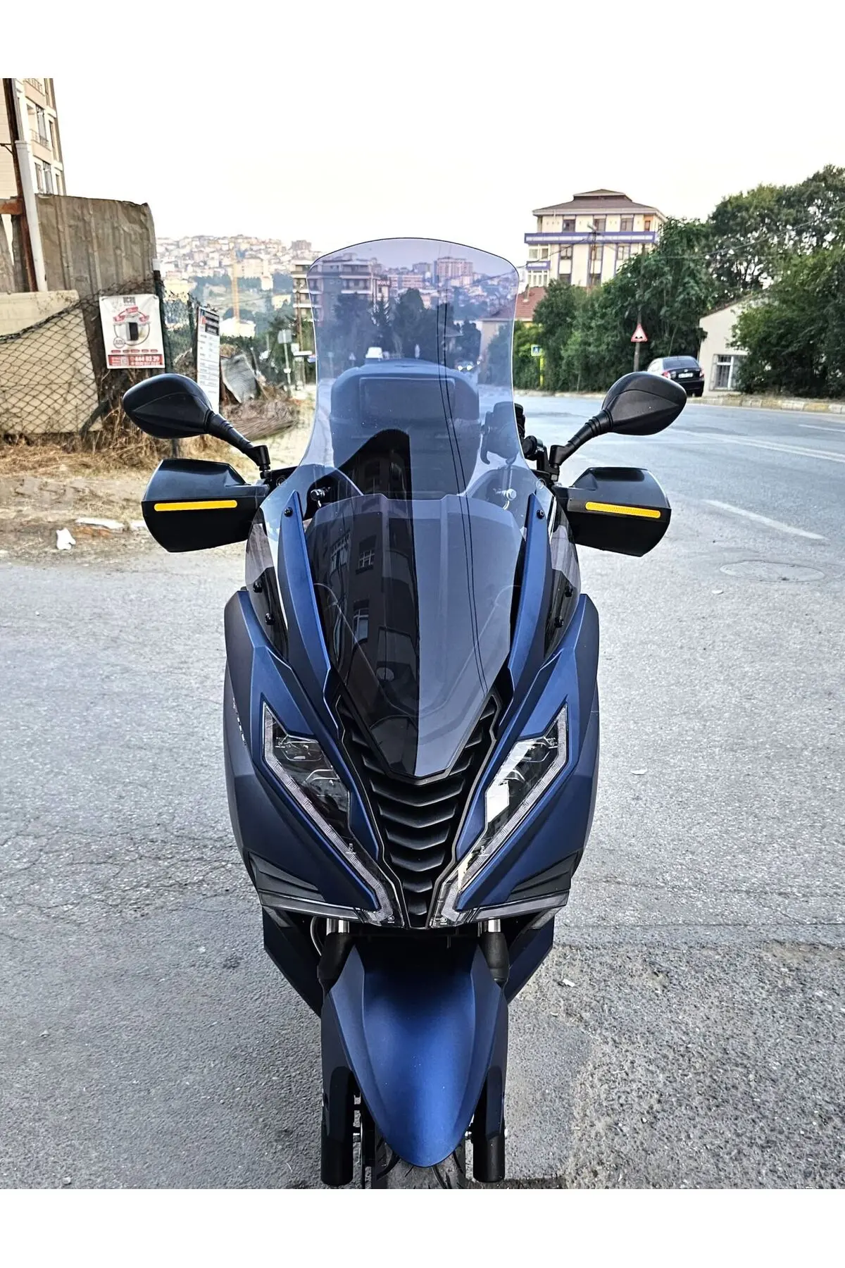 Arora GT 125 Ön Cam 2023-2026 Model 83cm Füme Renkli 4mm UZUN
