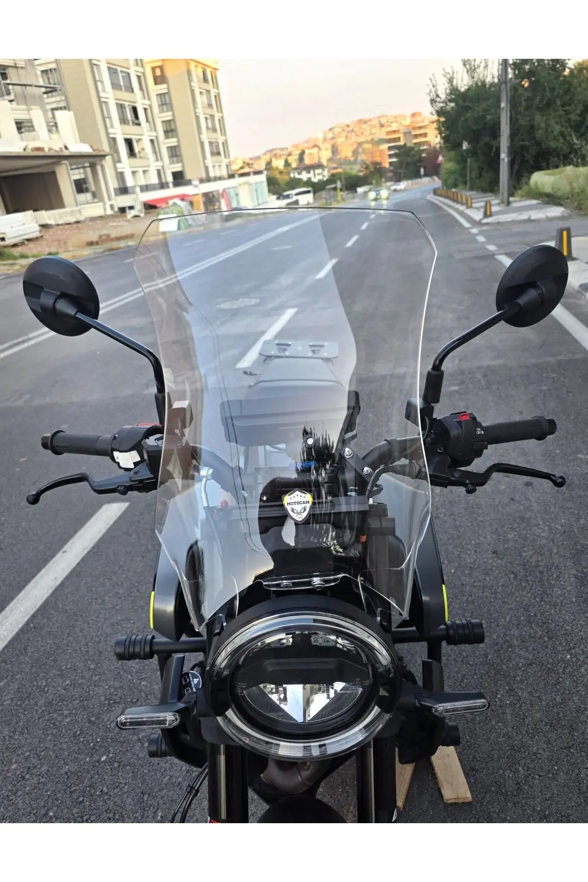 Husqvarna Svartpilen 250 Ön Cam 2024-2026 Model 47cm Şeffaf Renkli 4mm