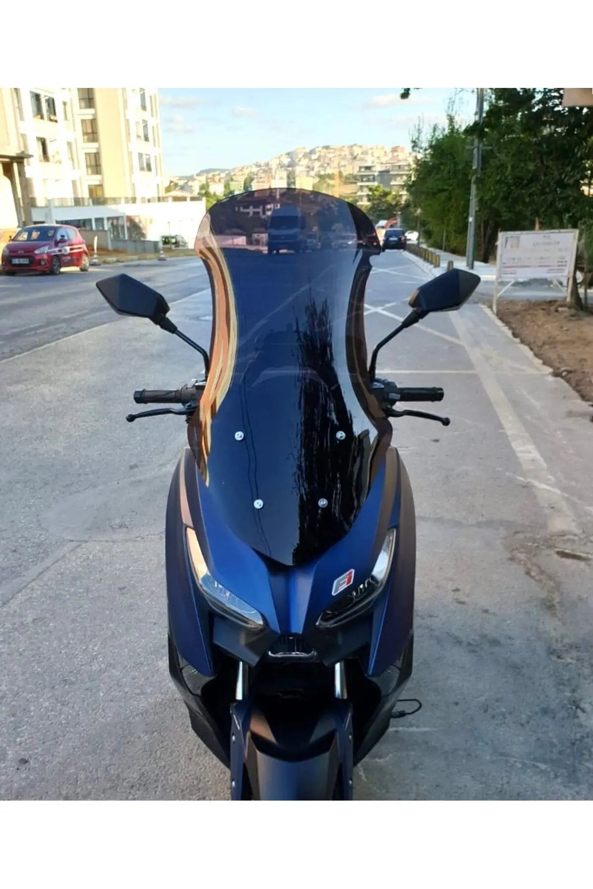 Arora Max PRO 125 Ön Cam 2023-2026 Model 65cm Siyah Renkli 4mm ORTA BOYLU