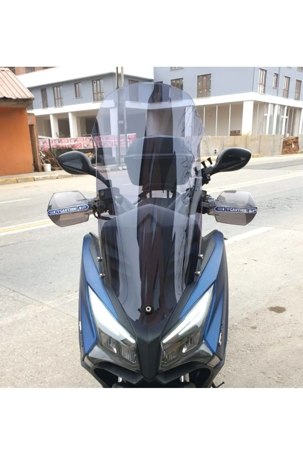 Kymco Xtown CT 250 Ön Cam 2020-2026 Model 83cm Füme Renkli 4mm UZUN