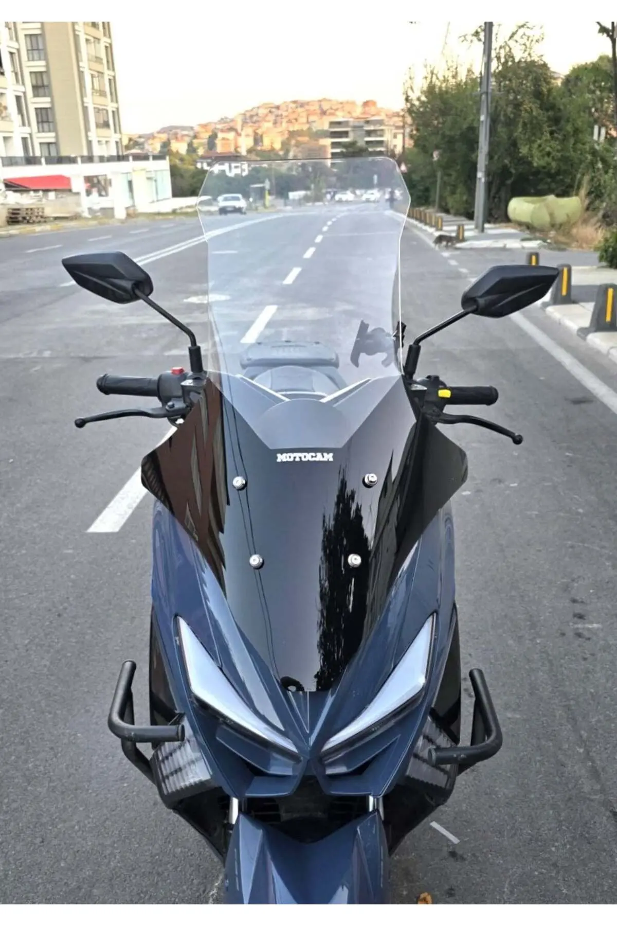 Küba Newcity 125 Ön Cam 2023-2026 Model 78cm Şeffaf Renkli 4mm UZUN