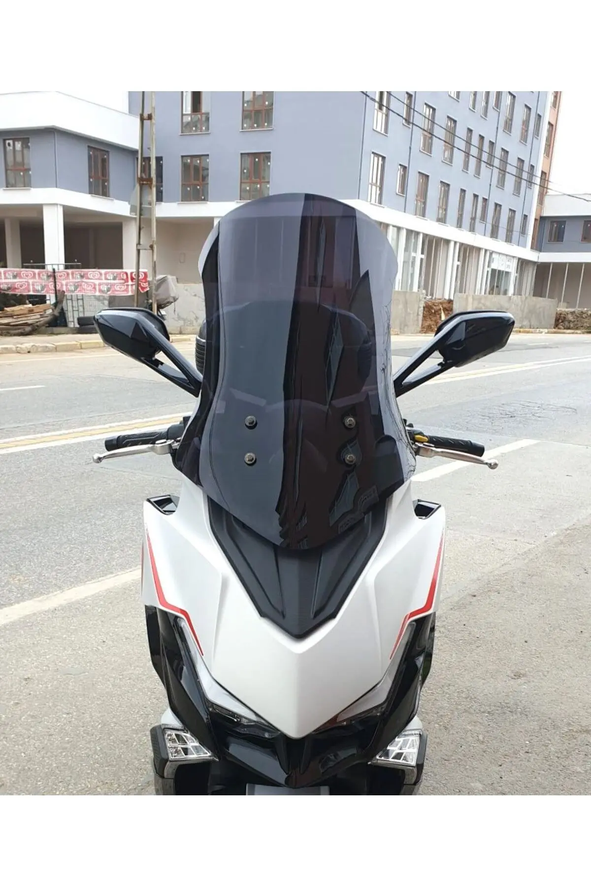 Kymco Xciting VS 400 Ön Cam 2023-2026 Model 66cm Siyah Renkli 4mm