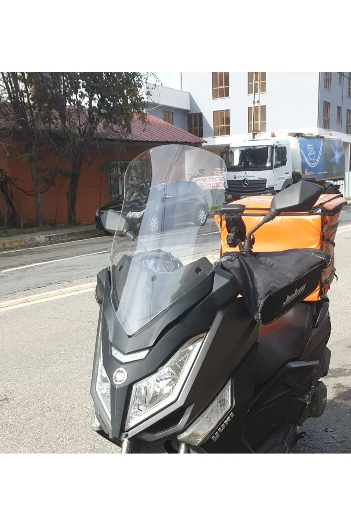 Yuki T9 strom 125 Ön Cam 2021-2026 Model 62cm Şeffaf Renkli 4mm