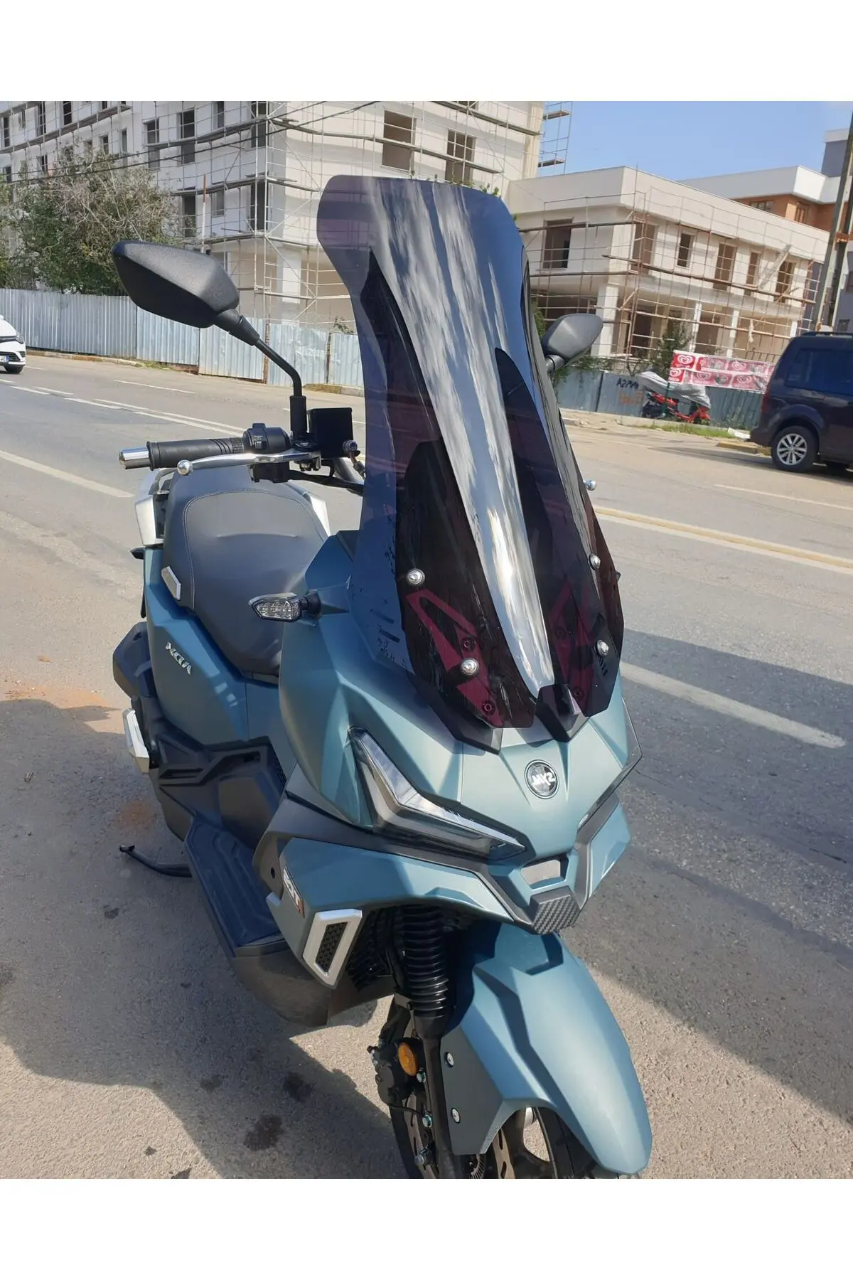 SYM Adx 125 Ön Cam 2023-2026 Model 70cm Siyah Renkli 4mm UZUN
