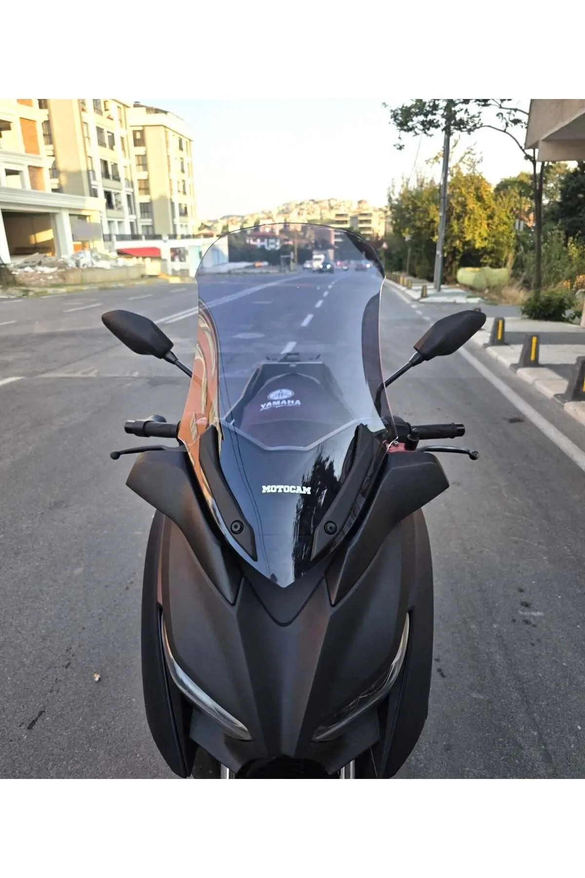 Yamaha Xmax Ön Cam 2018-2022 Model 65cm Füme Renkli 4mm