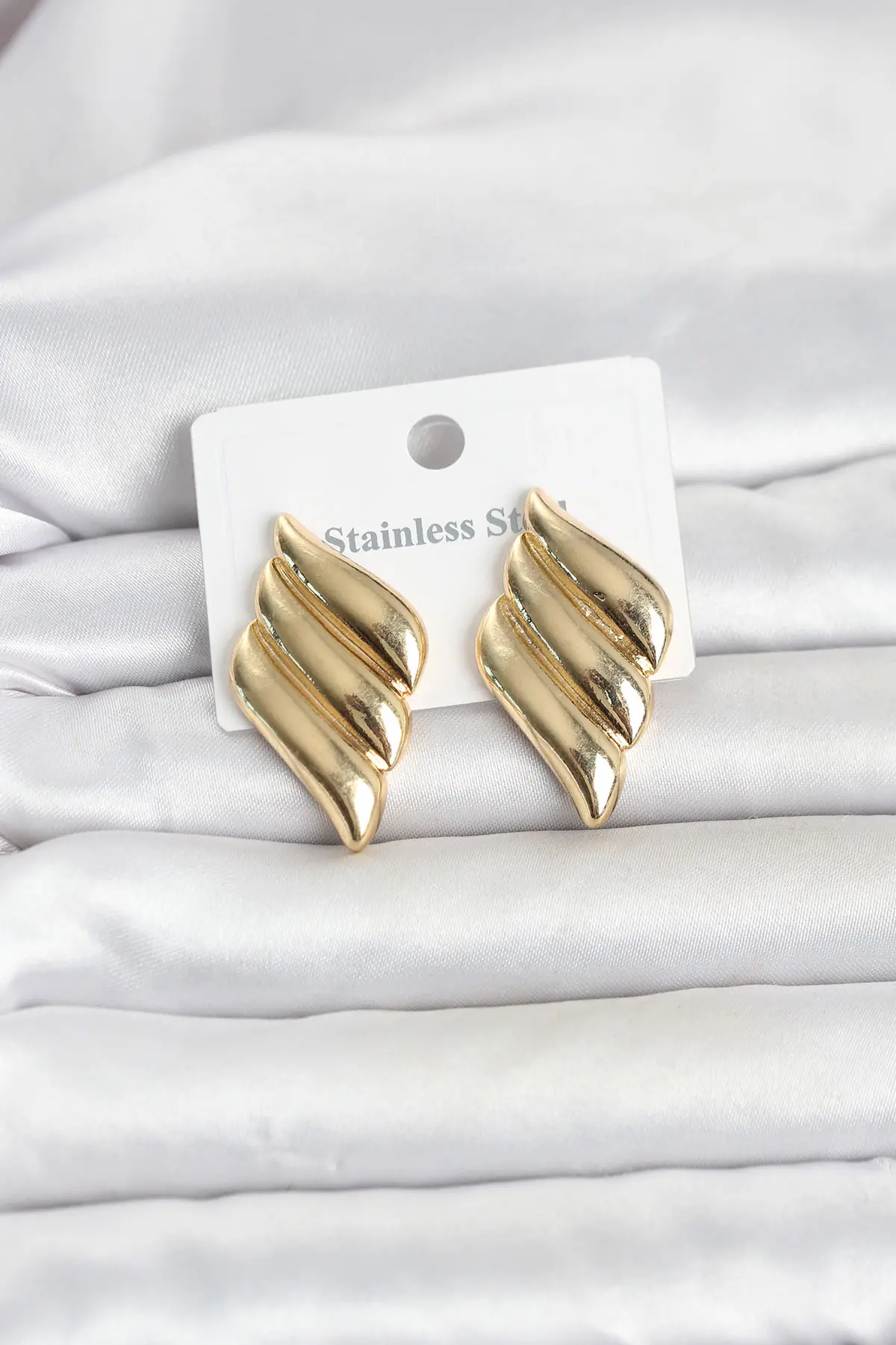 316L Çelik Gold Renk Motif Model Kadın Küpe TJ-BKP11819