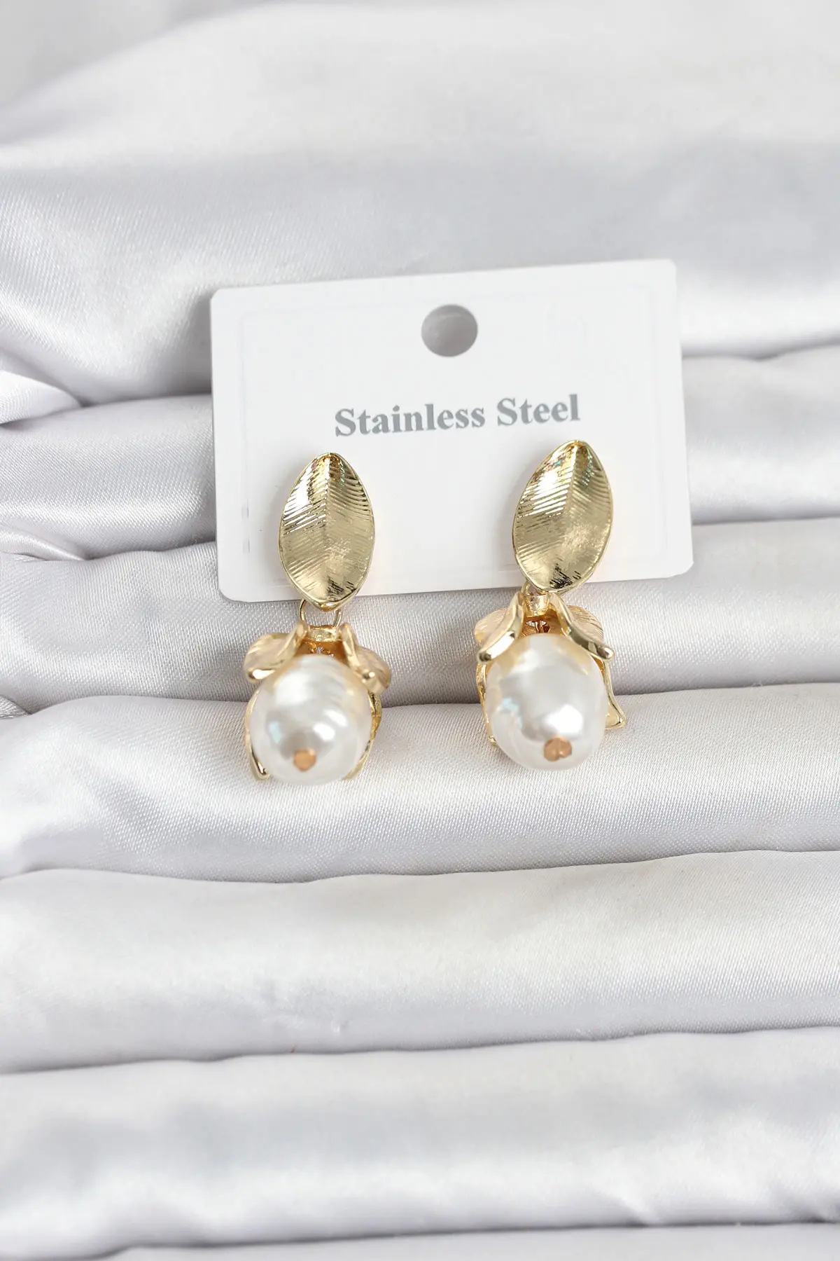 316L Çelik Gold Renk Çiçek Model Kadın Küpe TJ-BKP11802