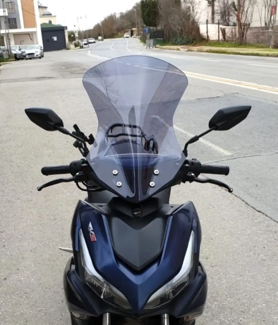 MOTOCAM Kuba Vizy 50 Ön Cam 2025-2026 Model 54cm Füme Renkli Sportif Model
