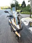 MOTOCAM Küba Newlight 50 Pro Ön Cam 2023-2026 Model 68cm Şeffaf Renkli 4mm ORTA BOYLU-5