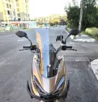 MOTOCAM Küba Newlight 50 Pro Ön Cam 2023-2026 Model 68cm Şeffaf Renkli 4mm ORTA BOYLU-1