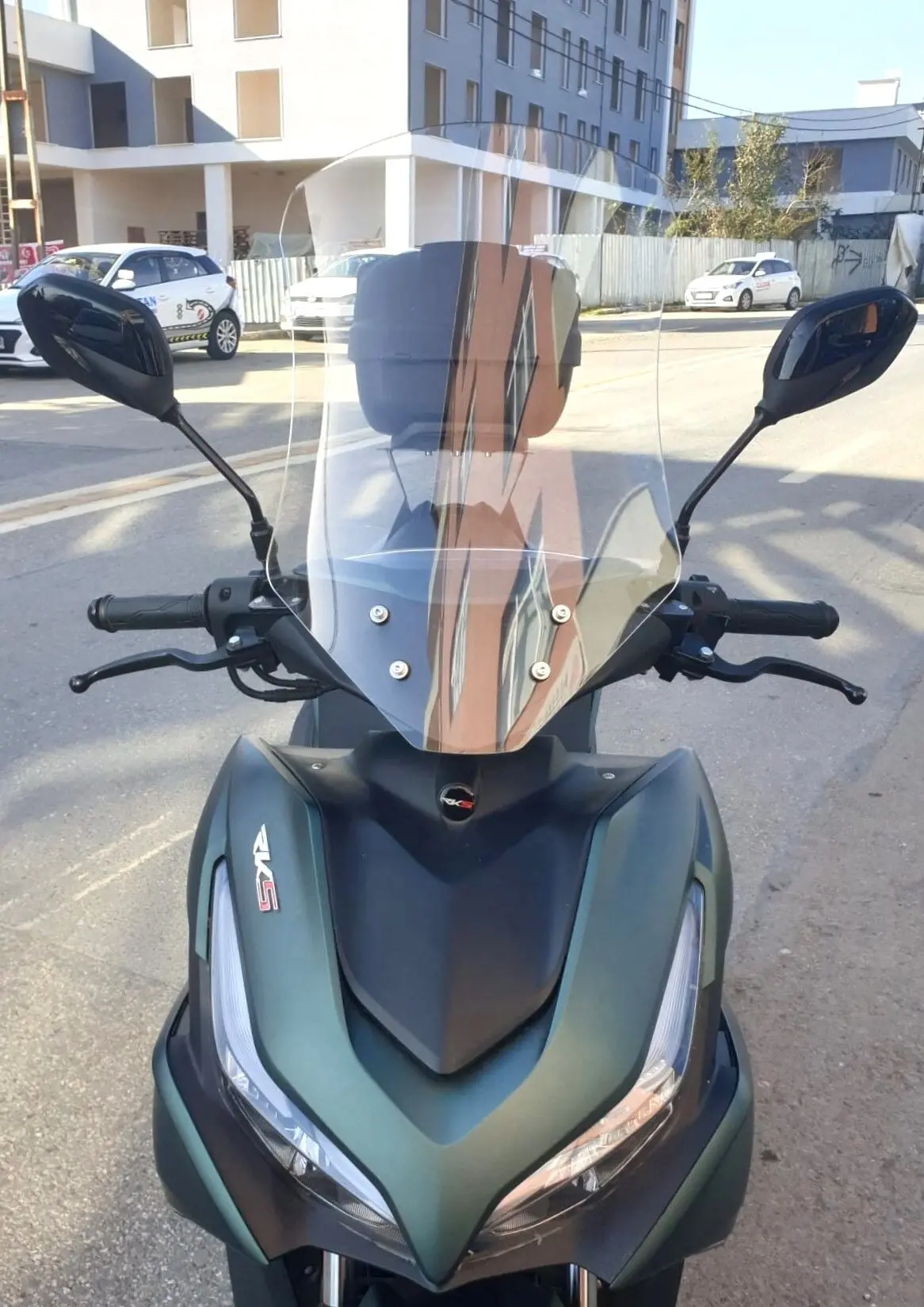 MOTOCAM Kuba Vizy 50 Ön Cam 2025-2026 Model 54cm Şeffaf Renkli