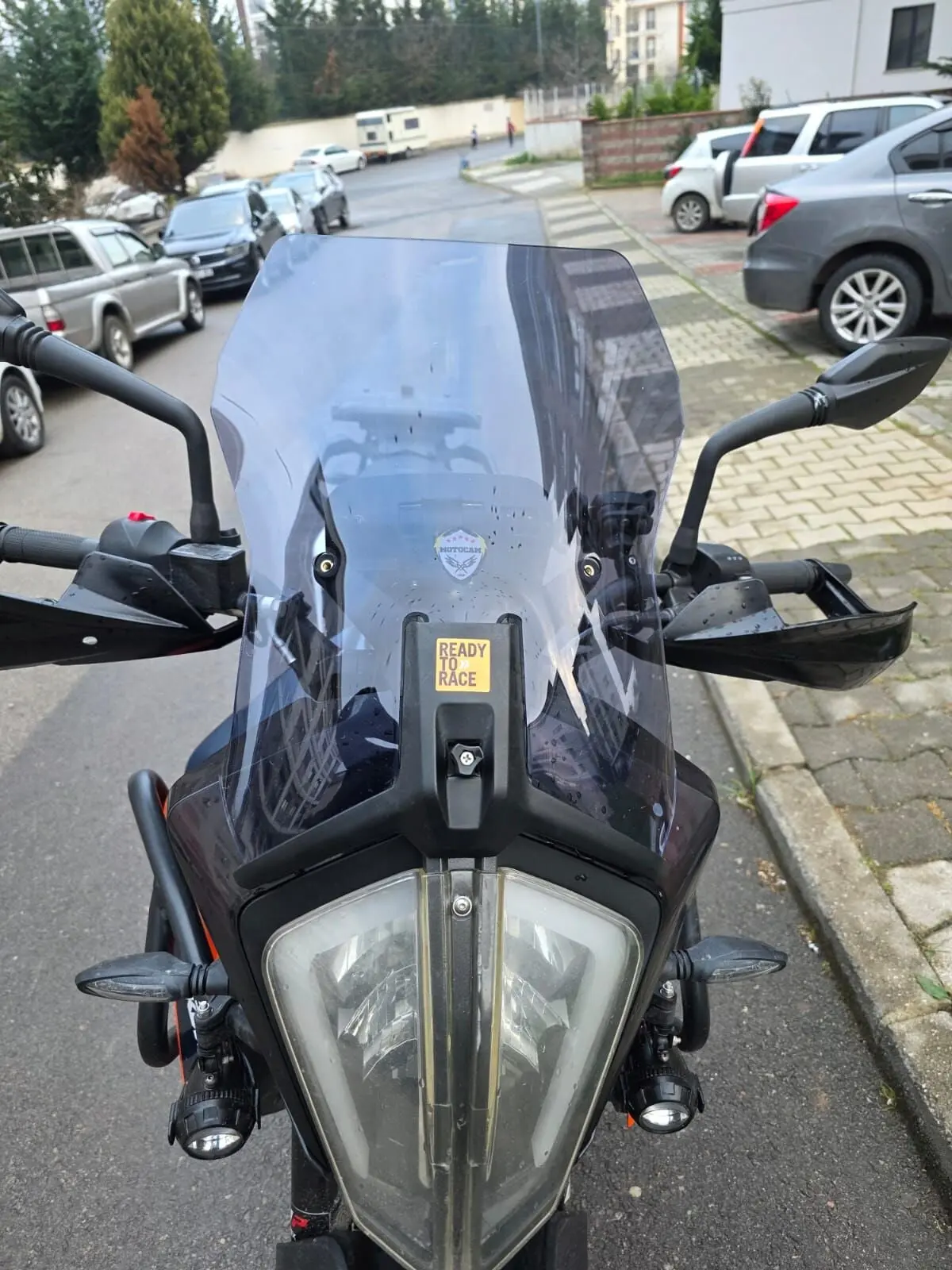 MOTOCAM KTM 890 Adv Ön Cam 2021-2023 Model 44cm Füme Renkli 3mm APARATSIZDIR
