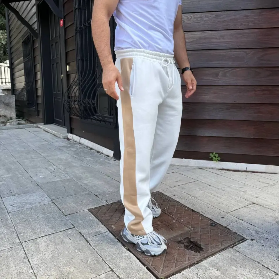 Erkek Üç İplik Kışlık Pamuklu Yandan Garneli Kalın Bej Şeritli Cepli Eşofman Altı - Beyaz-2