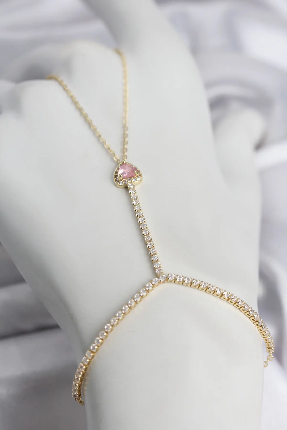 Gold Renk Pirinç Zirkon Taşlı Pembe Kalp Model Şahmeran TJ-SN771