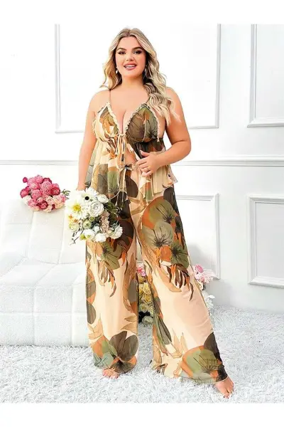 Özel Tasarım Büyük Beden Çiçek Desenli İnce Askılı 2’li Pijama Takımı