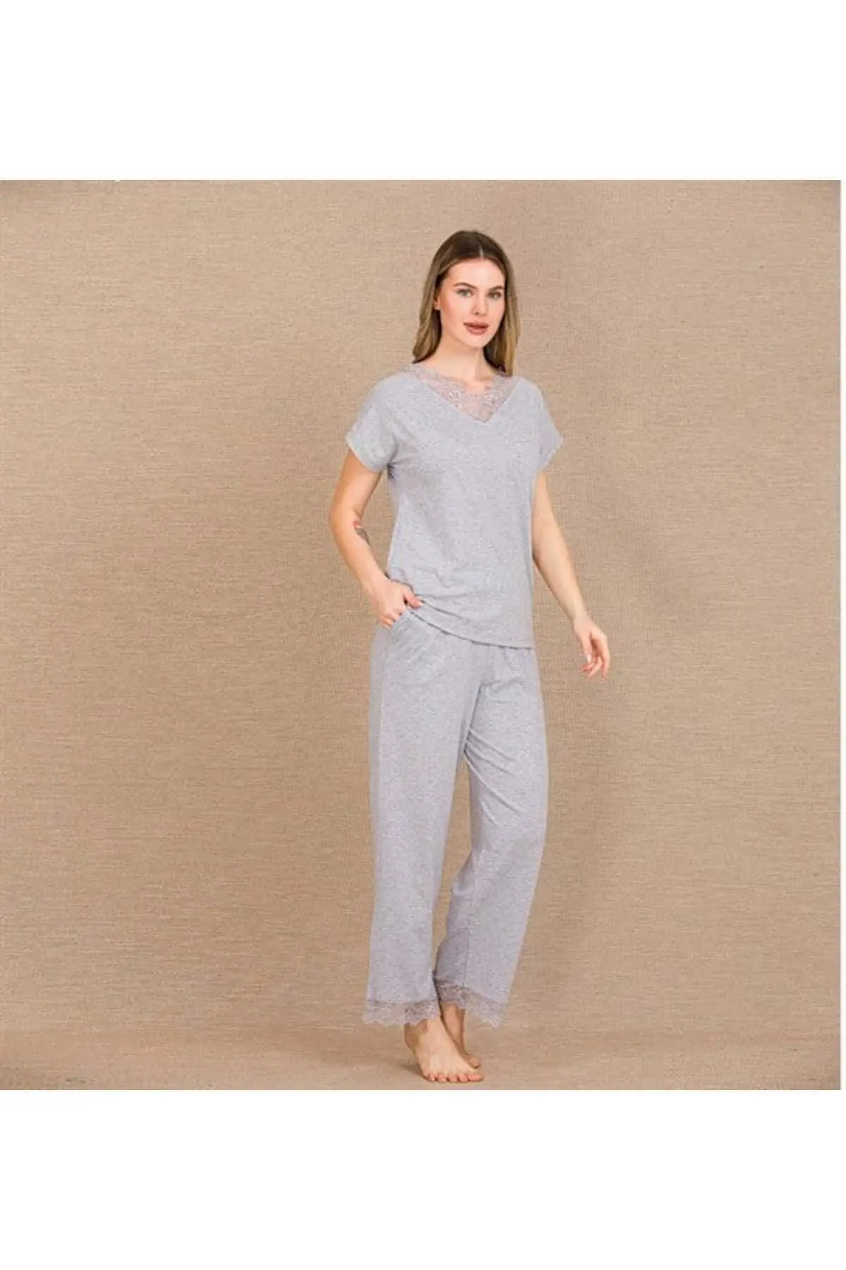 Closet Viskon Şık Tasarım Dantel İşlemeli Gri Kısa Kol Pijama Takımı