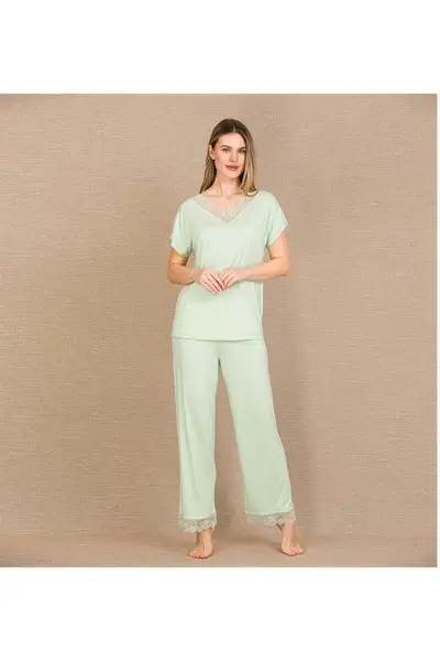 Closet Viskon Şık Tasarım Dantel İşlemeli Açık Yeşil Kısa Kol Pijama Takımı