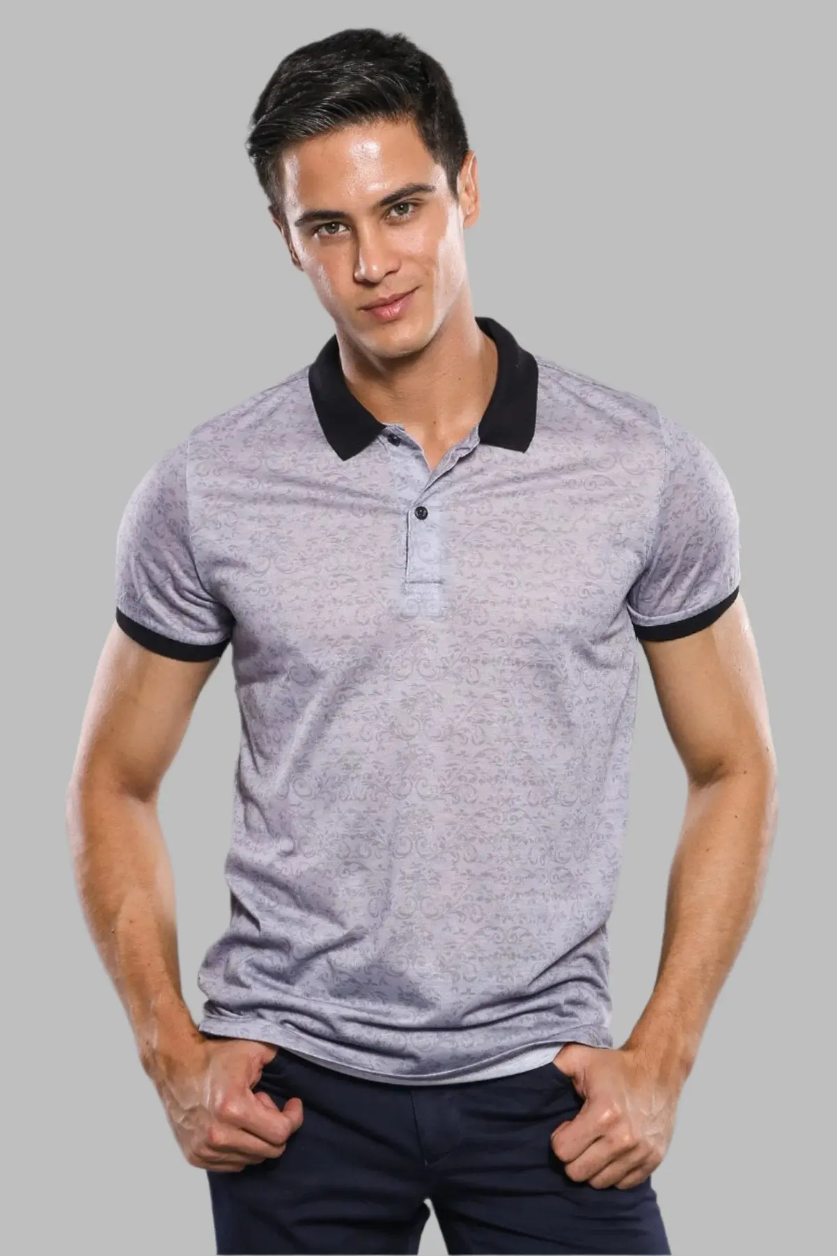 Çiçek Desenli Polo Yaka Gri T-shirt | Wessi