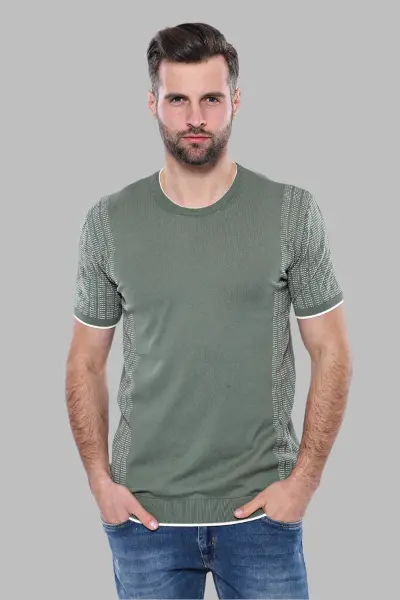 Bisiklet Yaka Kenarları Desenli Yeşil Örme T-shirt | Wessi