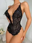 Metal Kalp Aksesuarlı Dantelli Siyah Body-4