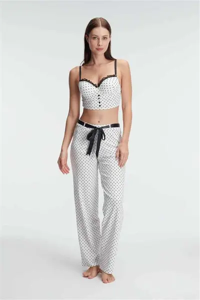 Bralet Sütyen Pamuklu Puantiye Desenli Desteksiz Dantel Detaylı Pijama Takımı
