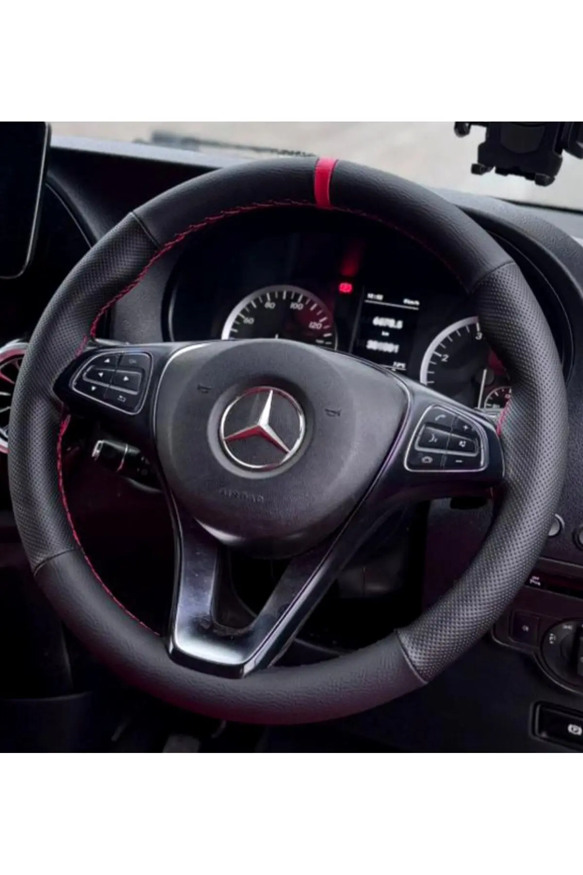 DİKİŞLİ DİREKSİYON KILIFI SİYAH / NOKTA DERİ KIRMIZI YÜZÜK KIRMIZI DİKİŞLİ MERCEDES VİTO İÇİN