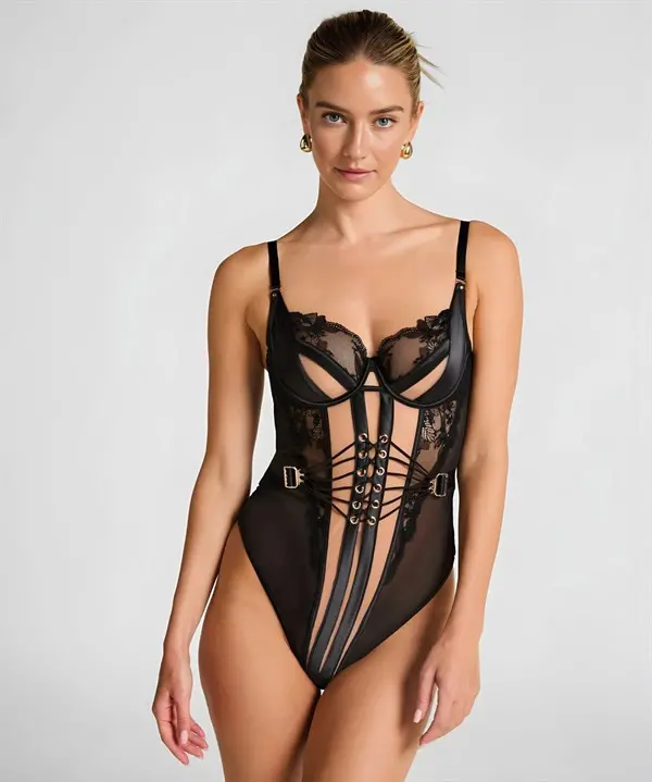 Closet Özel Tasarım Siyah Dantel İşlemeli Önü İp Detaylı Korseli Body