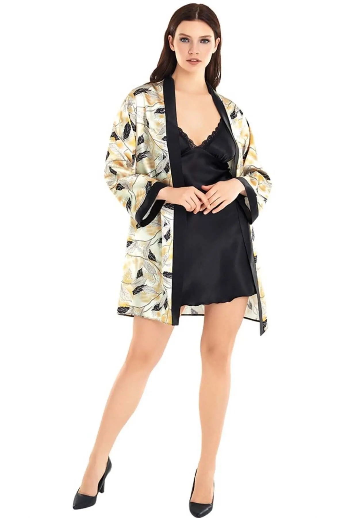 Özel Tasarım Saten Emprime Baskılı İkili Kısa Sabahlık Siyah Gecelik Takımı