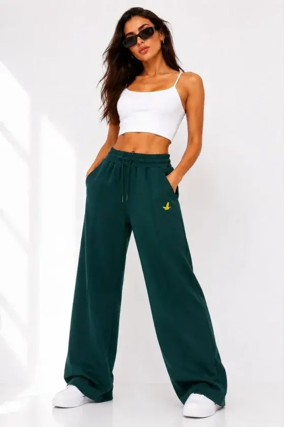 Osy Modal Yumuşak Dokulu Cima Dikişli Nakışlı Cepli Oversize Bol Paça Eşofman Altı - Yeşil-1 Osy Modal Yumuşak Dokulu Cima Dikişli Nakışlı Cepli Oversize Bol Paça Eşofman Altı - Yeşil-1