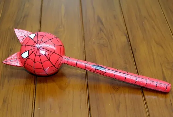 Ahşap Kedili Spiderman Marakas Tekli Polos:24